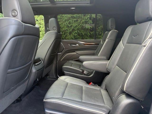 2023 Cadillac Escalade ESV 4WD Premium Luxury