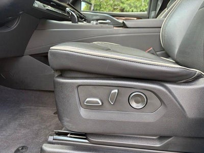 2023 Cadillac Escalade ESV 4WD Premium Luxury