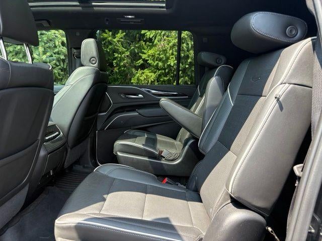 2022 Cadillac Escalade ESV Sport