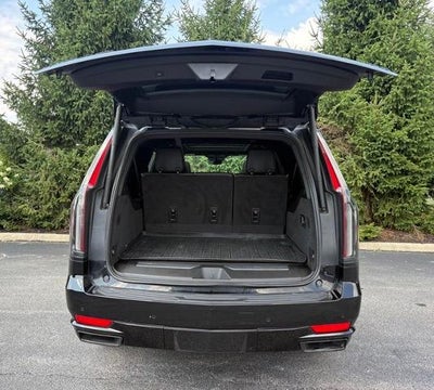 2022 Cadillac Escalade ESV Sport