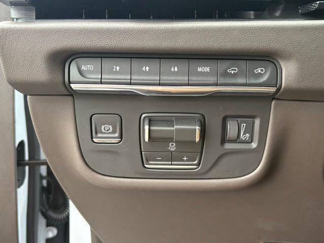 2026 Cadillac Escalade 4WD Luxury