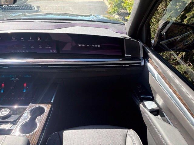 2026 Cadillac Escalade 4WD Luxury