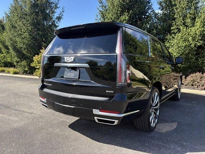 2026 Cadillac Escalade 4WD Luxury