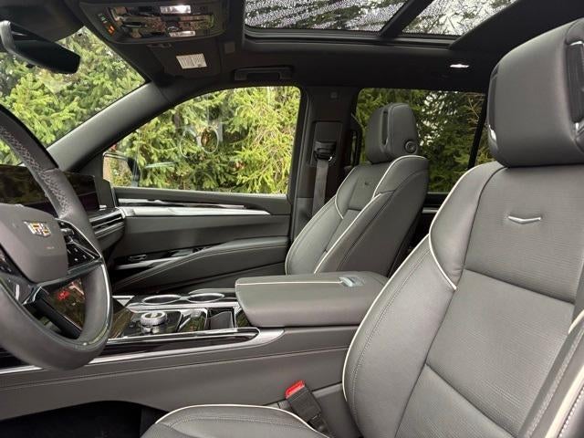 2025 Cadillac Escalade 4WD Sport