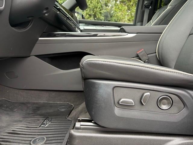 2025 Cadillac Escalade 4WD Sport