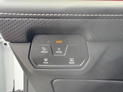 2024 Volkswagen Atlas Cross Sport 2.0T SEL Premium R-Line