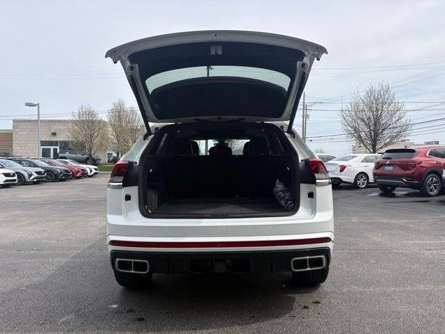 2024 Volkswagen Atlas Cross Sport 2.0T SEL Premium R-Line