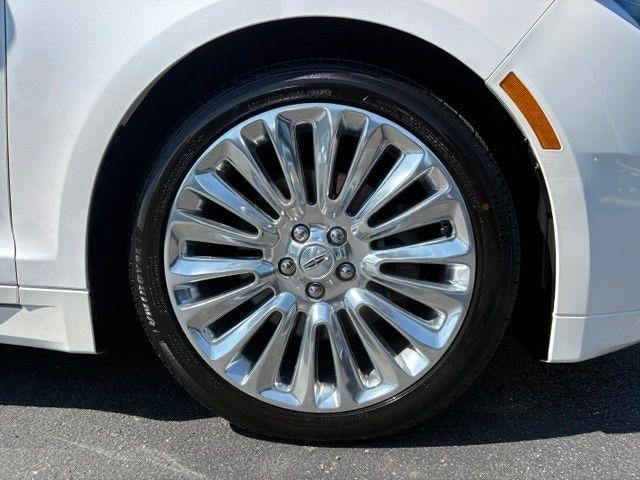 2016 Lincoln MKZ Base