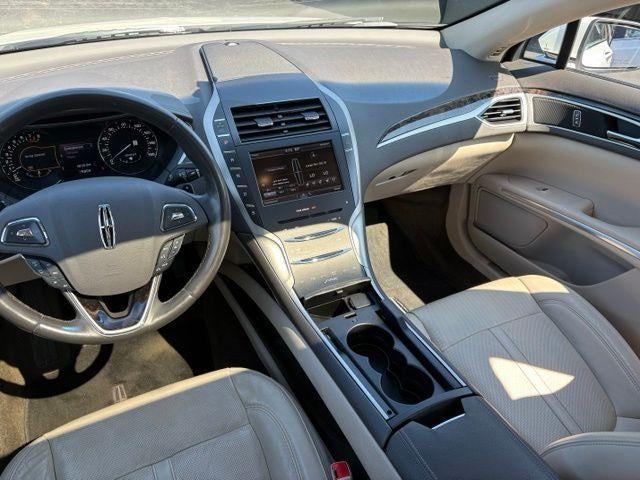 2016 Lincoln MKZ Base