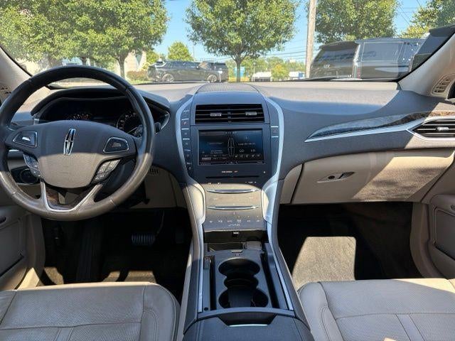 2016 Lincoln MKZ Base