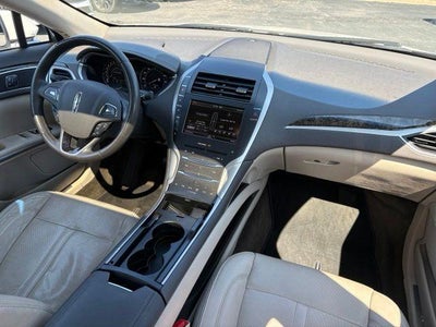 2016 Lincoln MKZ Base