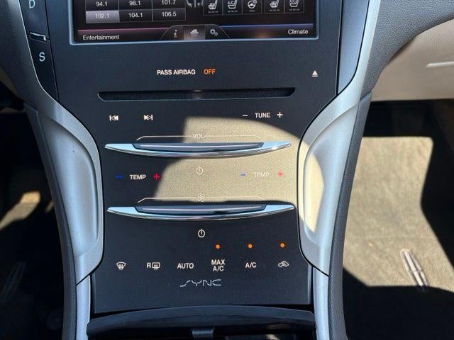 2016 Lincoln MKZ Base