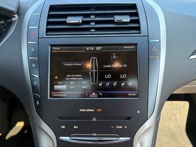 2016 Lincoln MKZ Base