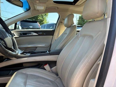 2016 Lincoln MKZ Base