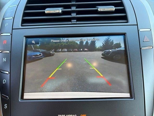 2016 Lincoln MKZ Base