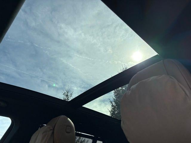 2025 Mercedes-Benz GLS 580