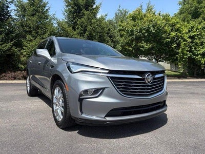 2024 Buick Enclave Essence