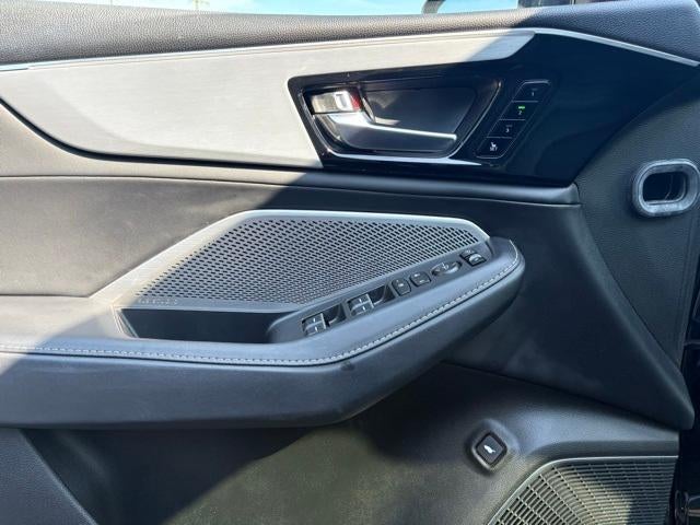 2023 Acura MDX w/Technology Package