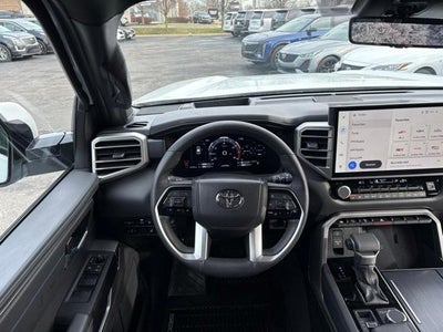 2025 Toyota Sequoia Platinum