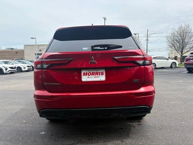 2024 Mitsubishi Outlander SE Black Edition w/Pano Roof