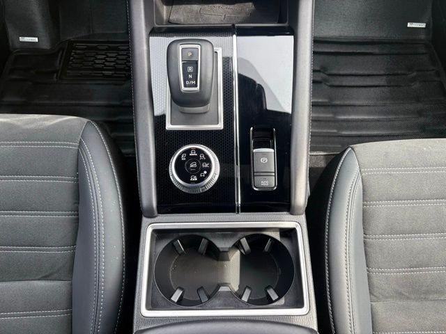 2024 Mitsubishi Outlander SE Black Edition w/Pano Roof