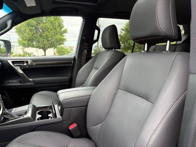 2023 Lexus GX Premium