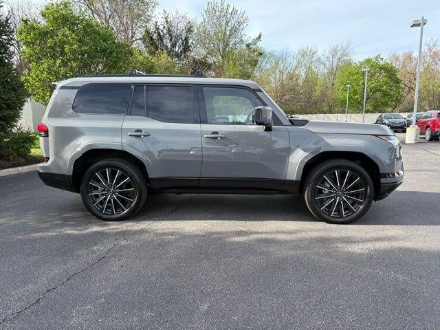 2024 Lexus GX Luxury+
