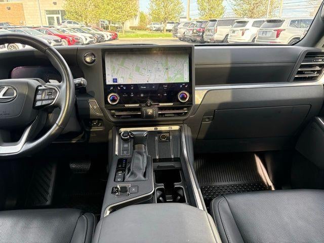 2024 Lexus GX Luxury+
