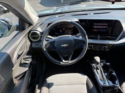 2024 Chevrolet Trax LT