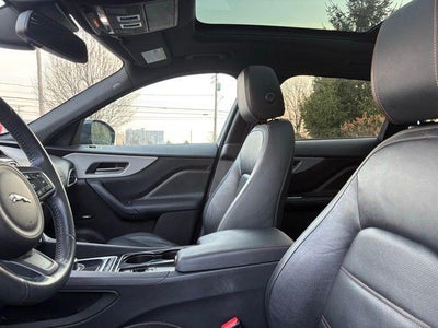 2017 Jaguar F-PACE 35t Prestige