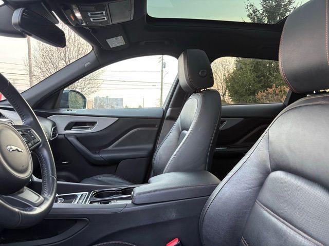 2017 Jaguar F-PACE 35t Prestige