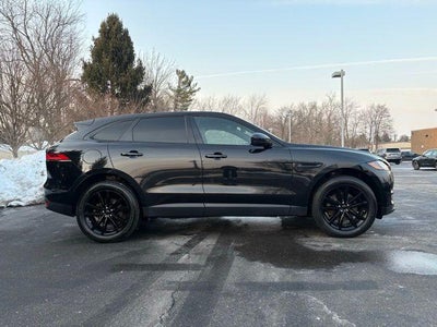 2017 Jaguar F-PACE 35t Prestige